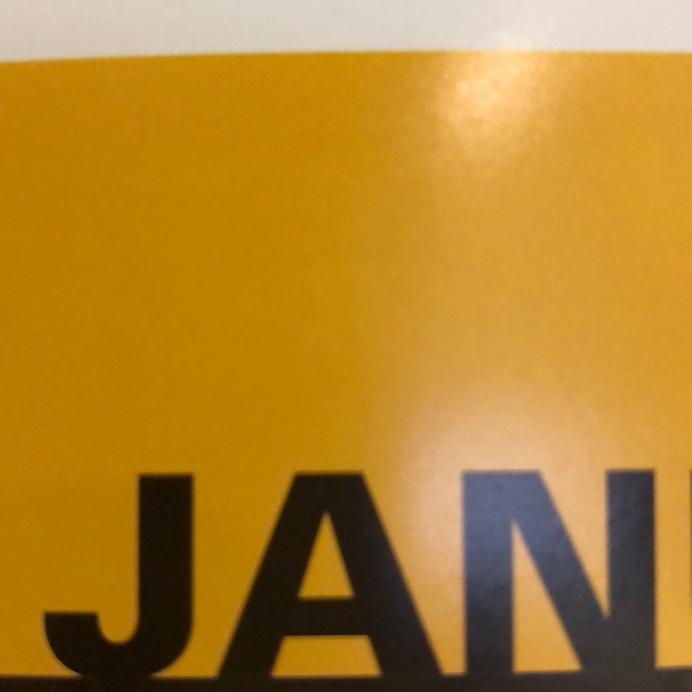 Meet your Posher, Jenn